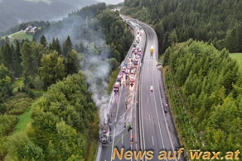 wax.at News