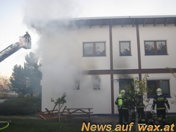 wax.at News