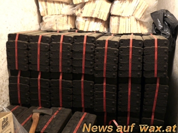 wax.at News