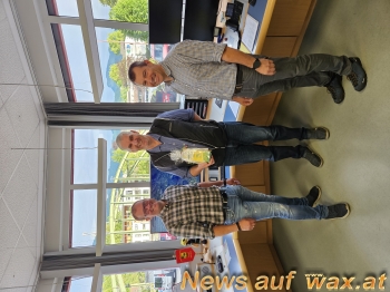 wax.at News