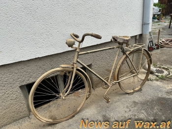 wax.at News