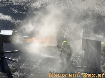 wax.at News