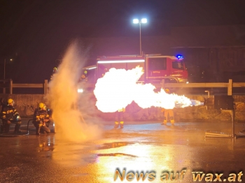 wax.at News