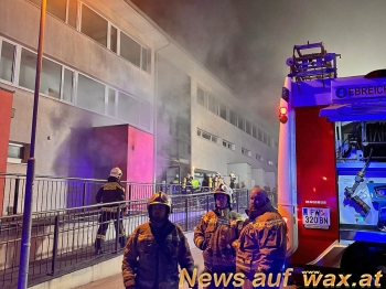 wax.at News