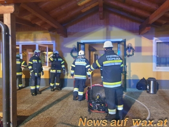 wax.at News