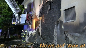 wax.at News