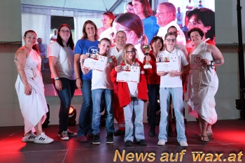wax.at News