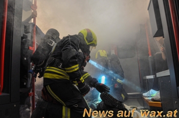 wax.at News