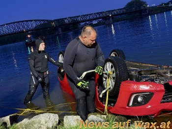 wax.at News