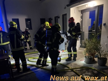 wax.at News